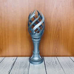 Tvorca trofeje na E-športový turnaj SPŠE