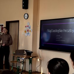 Prednášky z kybernetickej bezpečnosti